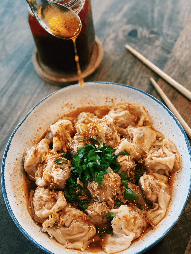 Spicy Wontons ft. the BEST Chili Oil