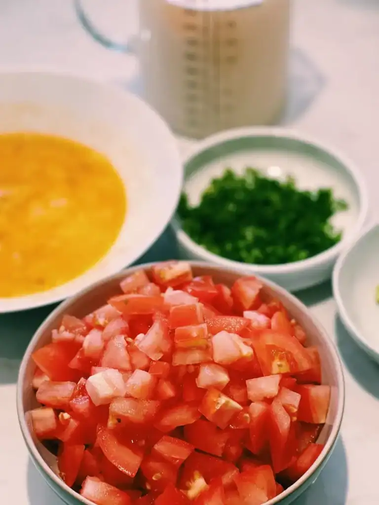 Ingredients for Tomato Egg Drop Soup