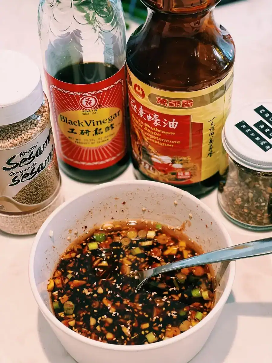 The sauce mix for Spicy Garlic Bok Choy Sauce