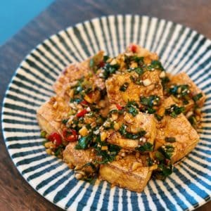crispy garlic tofu
