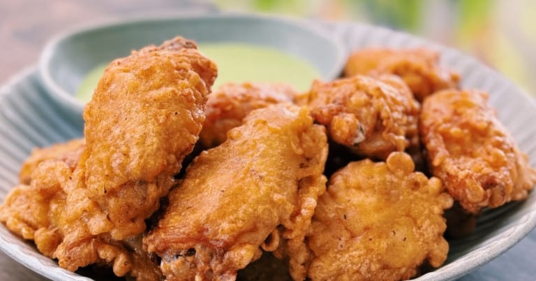 Taiwanese Fried Chicken Wings with Creamy Green Cilantro Yogurt Sauce - Both Air Fried and Deep Fried