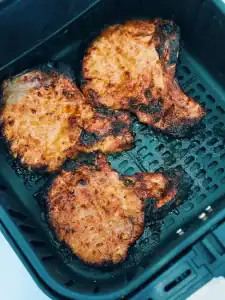 The perfect doneness for the Air Fryer Lemongrass Pork Chop: Slightly Charred but mostly golden brown