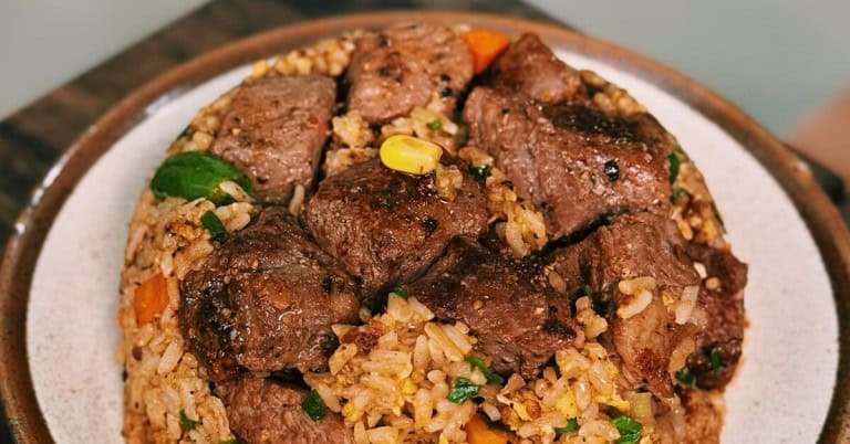 20 Minute Sizzling Black Pepper Steak Fried Rice