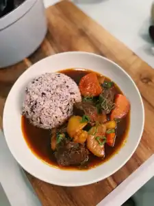 Instant Pot Braised Taiwanese Beef Stew