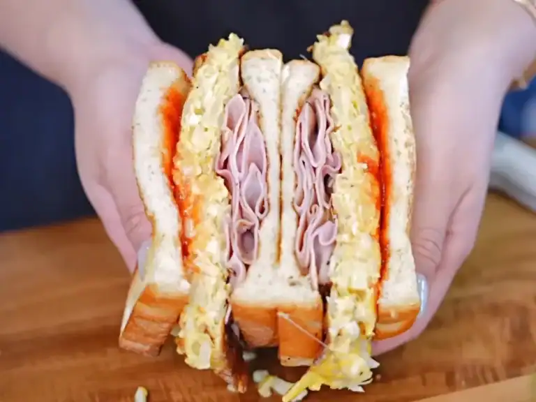 10 Minute Korean Street Toast with Cabbage and Egg