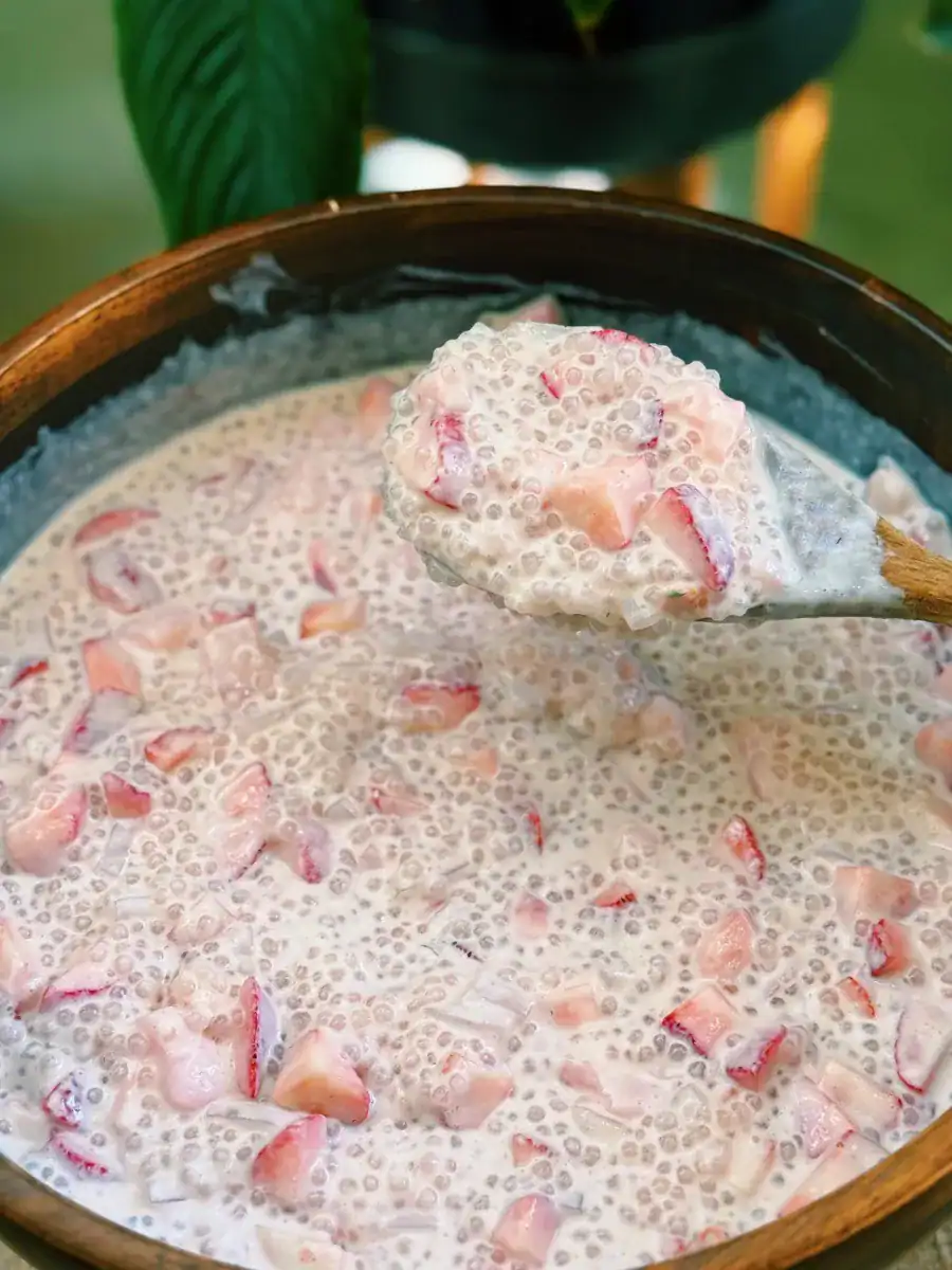Coconut Milk Strawberry Sago in a big scoop to show texture