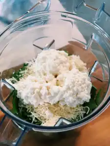Adding cottage cheese to High Protein Pesto to get extra protein