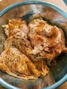 Marinating Chicken Thigh for Chicken Curry Udon Soup
