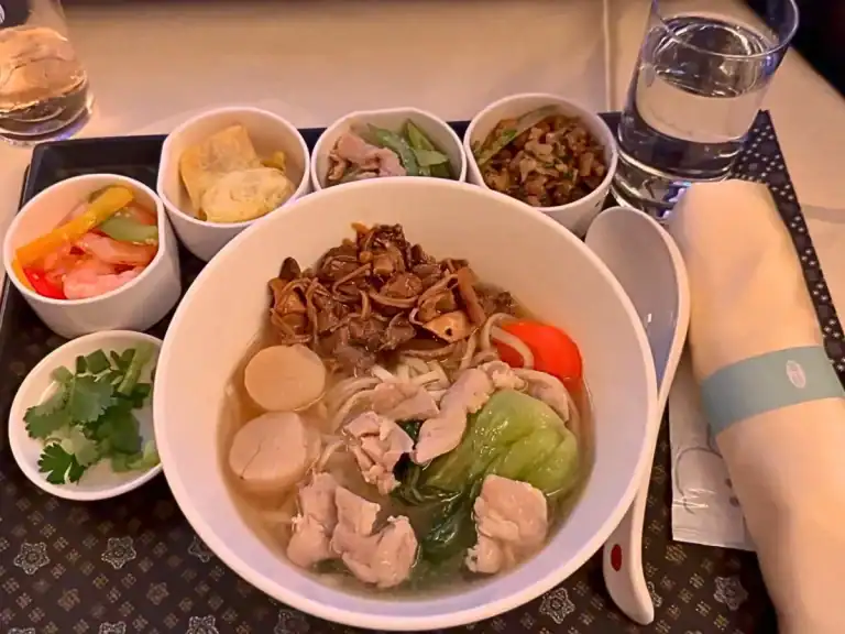 China Airlines Lounge and Flight Meals to Singapore