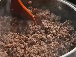 Browning ground beef for Shepherd’s Pie