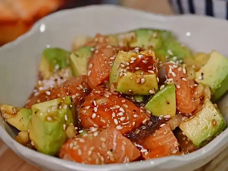 Super Fresh Wasabi Avocado Salmon Salad