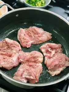 Pan frying Chicken Thighs for Soy Glazed Apple Chicken