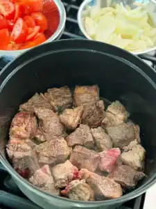 Searing Beef Short Ribs for Taiwanese Birria Tacos